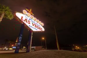 famous-las-vegas-sign
